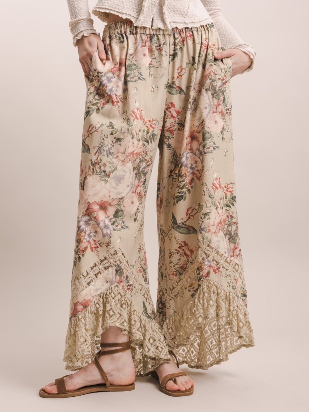 Bluevelvet Floral Print Stretchy Waist Lace Trim Wide Leg Pants - Picture 2 of 8